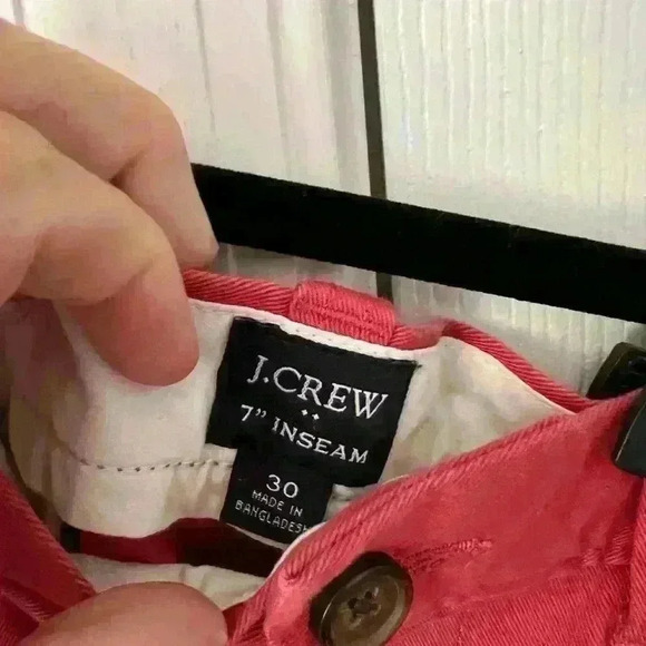Men’s JCrew Size 30 7” Inseam Shorts Red/Dark Salmon - Picture 2 of 3